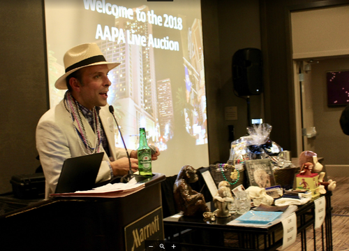 Jon Bethard at the live auction. Photo credit: Rachel Kalisher